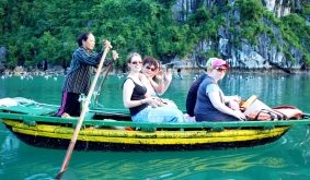 Top 19 điểm đến thu hút khách du lịch nhất tại Việt Nam