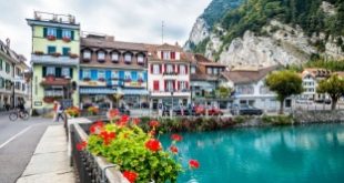 Top 6 địa điểm du lịch đẹp và nổi tiếng nhất Thụy Sĩ