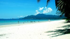 Top 9 Bãi biển đẹp nhất Nha Trang bạn không thể bỏ qua