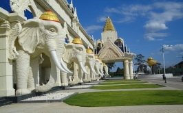 Top 9 Công trình kiến trúc nổi tiếng nhất ở Lào