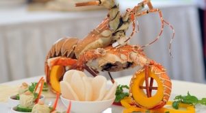 Top 9 Nhà hàng hải sản ngon nổi tiếng nhất ở Hà Nội