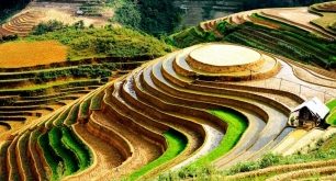 Top 9 Địa điểm du lịch hấp dẫn du khách nhất tại Việt Nam năm 2017